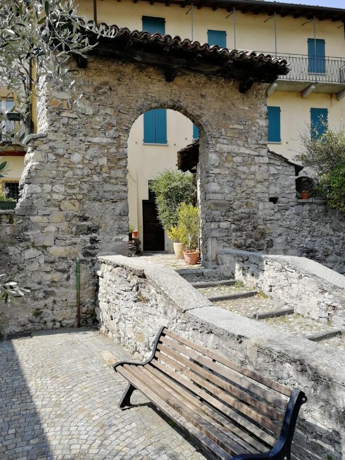 Villa L'Antico Borgo, Un Mix Di Storia E Romanticismo Lierna Exterior foto